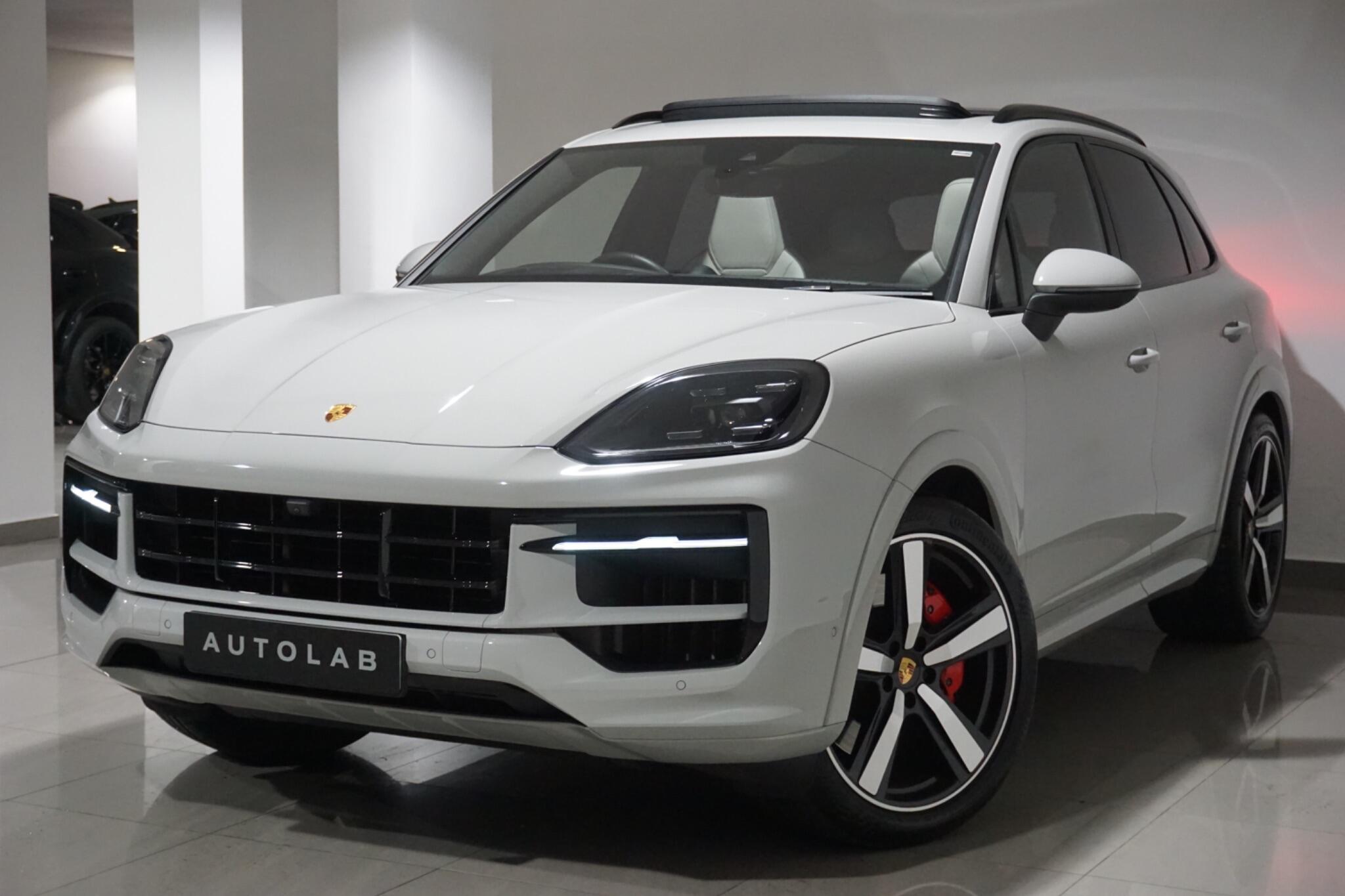 Porsche Cayenne 4.0T V8 S SUV 5dr Petrol TiptronicS 4WD Euro 6 (s/s) (474 ps)